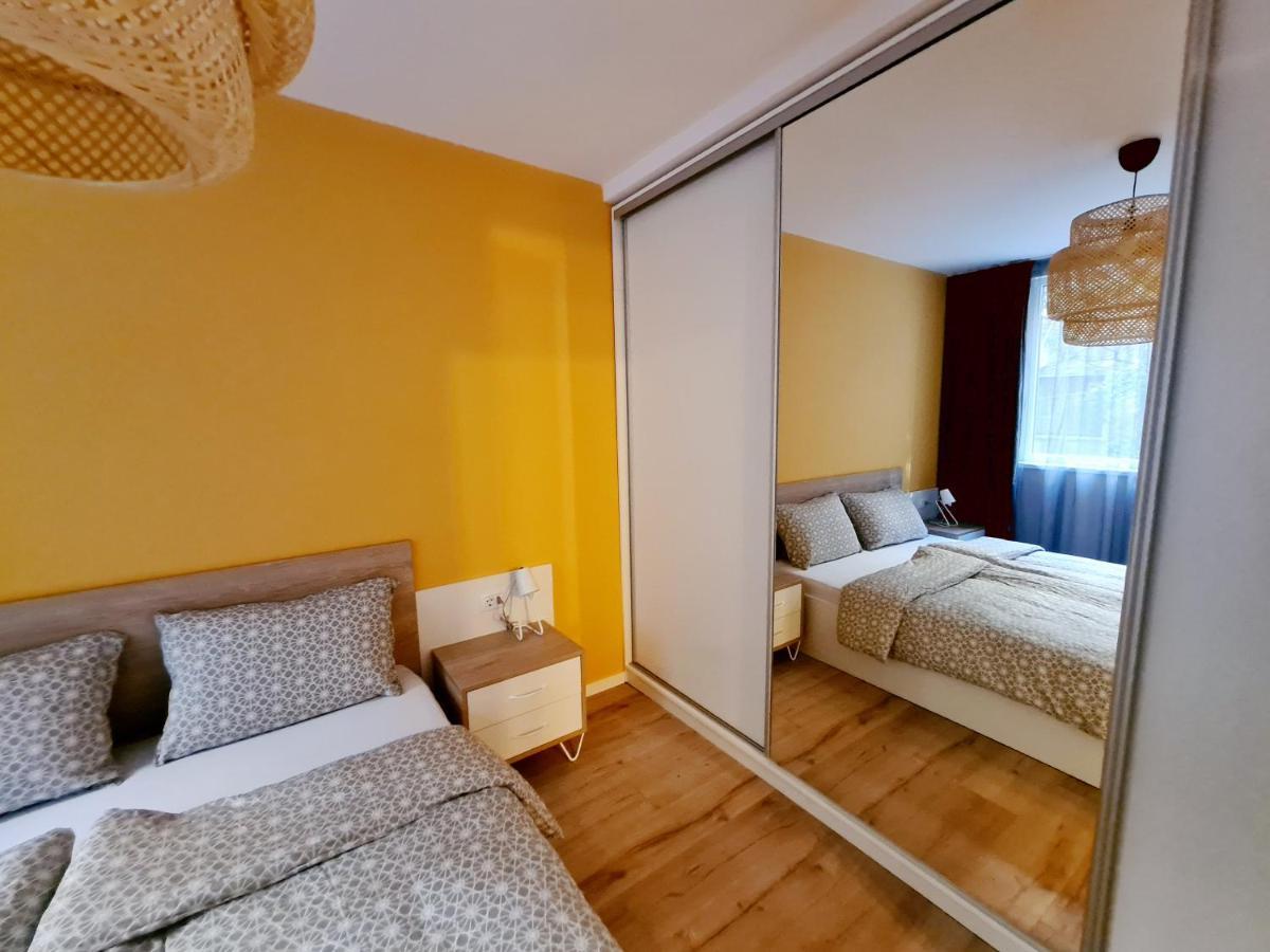 Brand New Luxury Flat In The City Center Varna Bagian luar foto