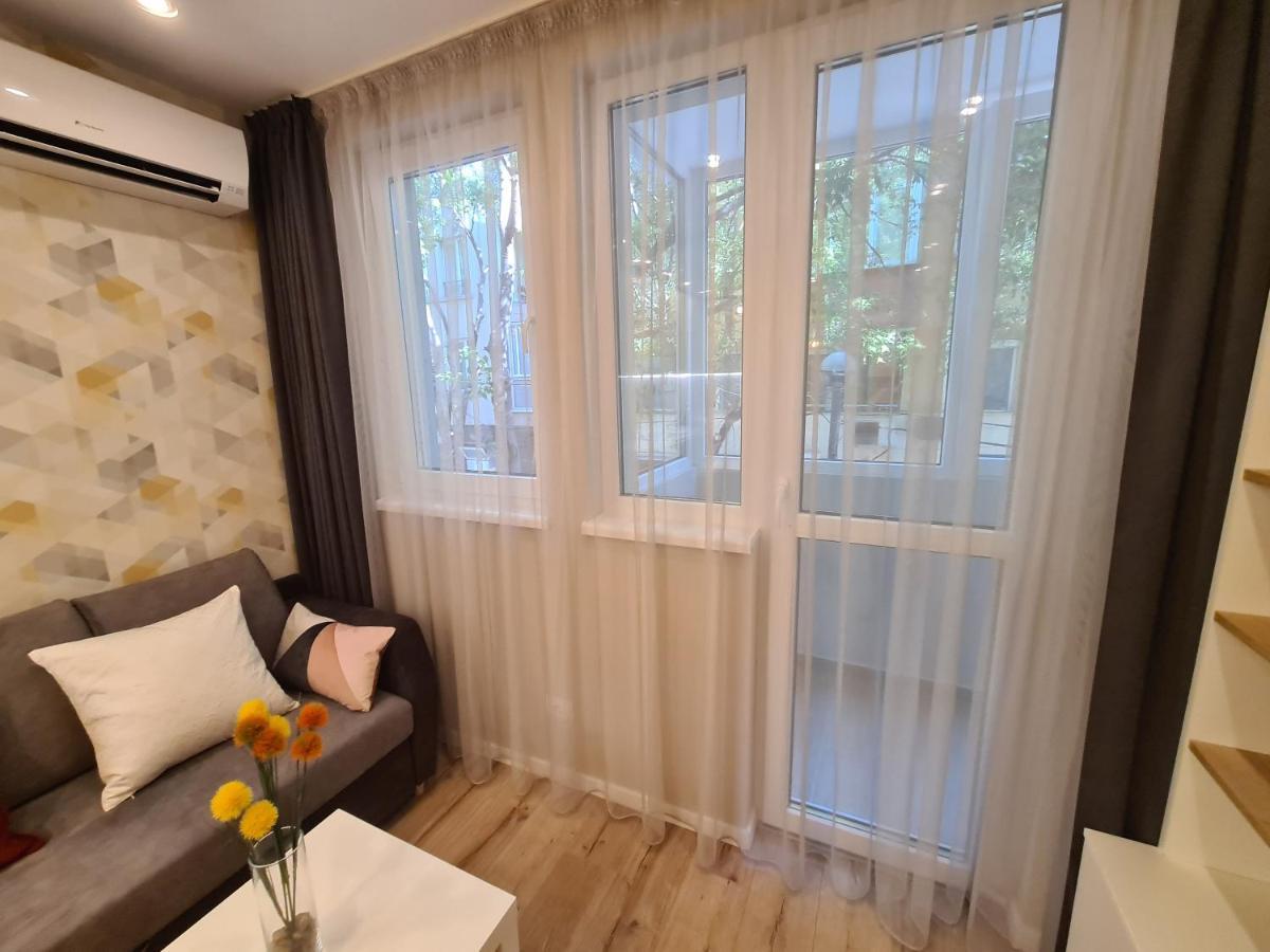 Brand New Luxury Flat In The City Center Varna Bagian luar foto